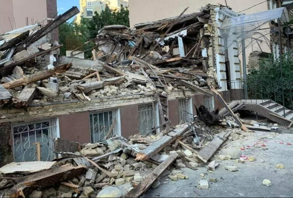 Застройщик заявил, что восстановит усадьбу Зеленских за свой счет