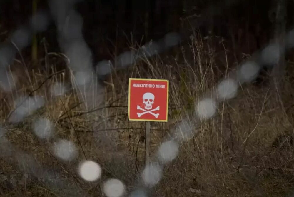 Житель Херсонщини підірвався на російській міні