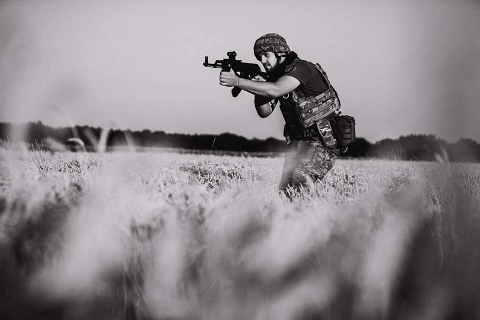 Воєнний стан: коли знімуть заборону на виїзд чоловіків з України Воєнний стан: коли знімуть заборону на виїзд чоловіків з України
