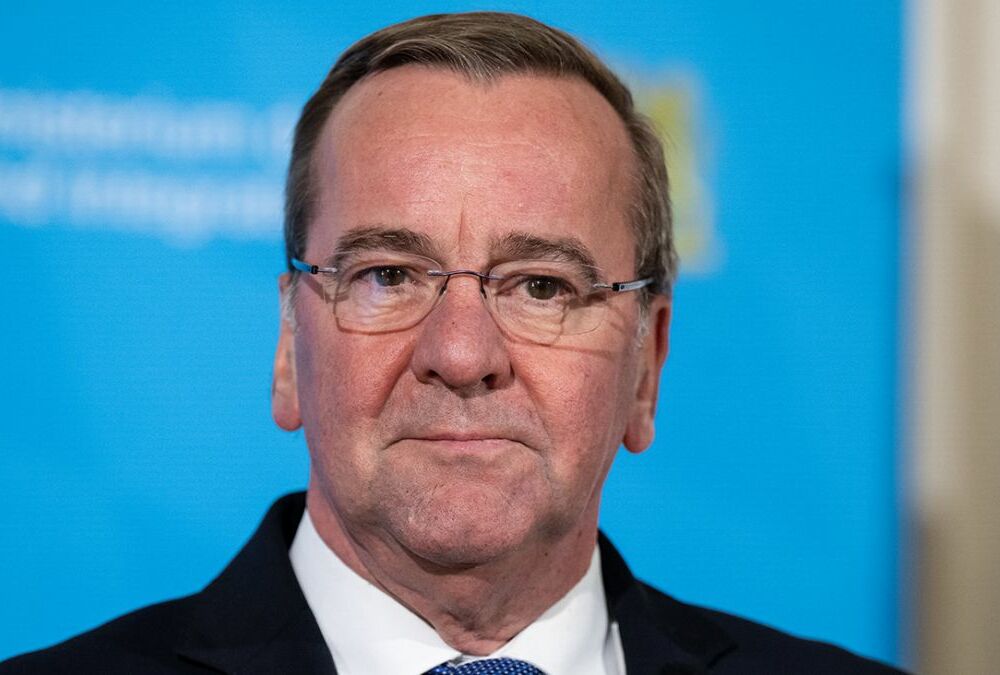 Росія виготовляє більше зброї, аніж потребує на фронті, - Пісторіус