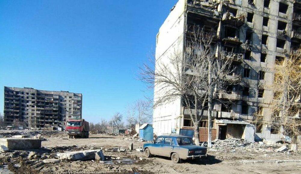 Жителів окупованого Маріуполя мобілізують на війну з Україною