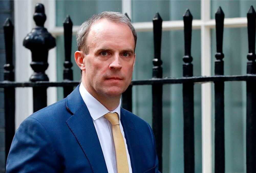 Джонсон іде у відставку: що відомо про його наступника