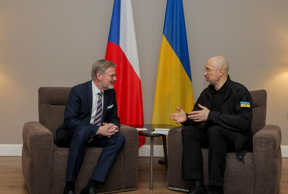 Україна та Чехія домовилися співпрацювати у підготовці українських пілотів F-16 та підтримці євроінтеграції