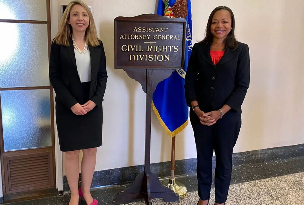 У США знайдена мертвою прокурорка, що вела гучні справи про злочини Росії та витоки в ЦРУ