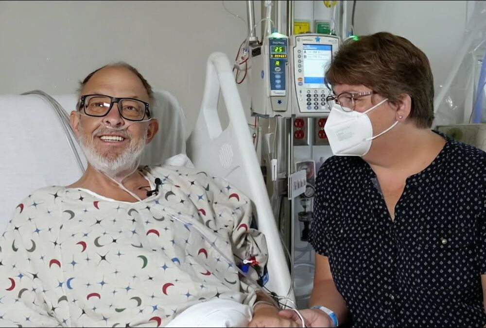 Ветерану у США пересадили серце свині