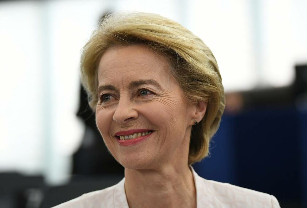 Украина получит от Евросоюза 1,2 миллиарда евро финансовой помощи  Украина получит от Евросоюза 1,2 миллиарда евро финансовой помощи