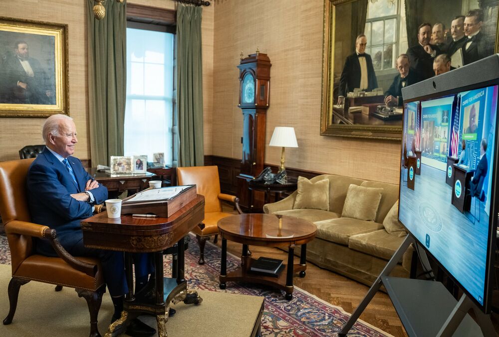 Джо Байден сдал отрицательный тест на COVID-19 Джо Байден сдал отрицательный тест на COVID-19