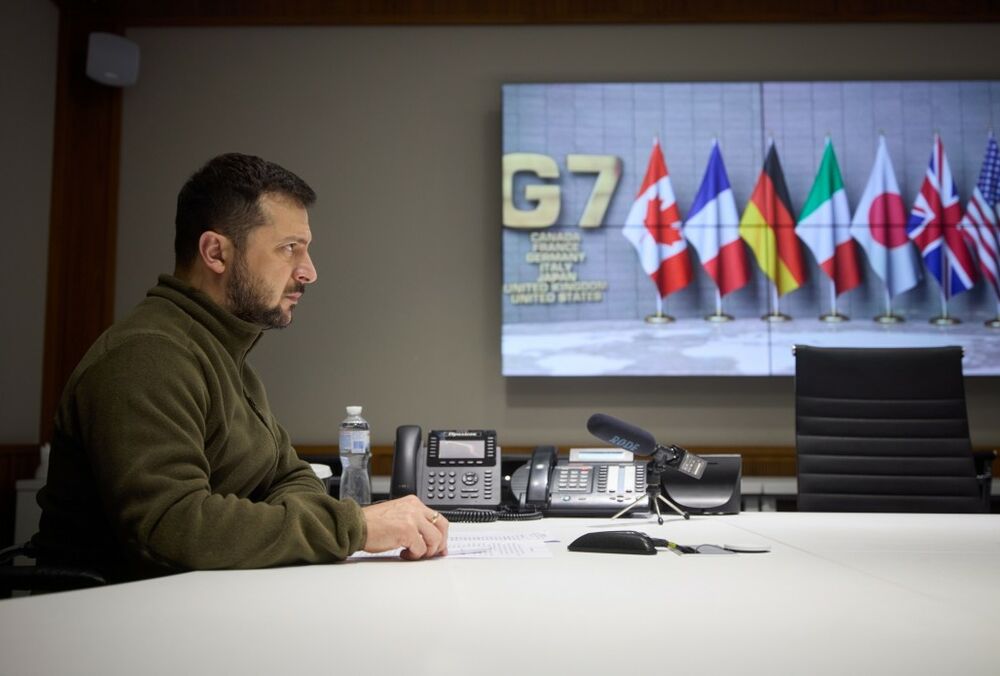 Зеленский призвал G7 разместить наблюдателей на границе с Беларусью и отказаться от переговоров с Путиным Зеленский призвал G7 разместить наблюдателей на границе с Беларусью и отказаться от переговоров с Путиным