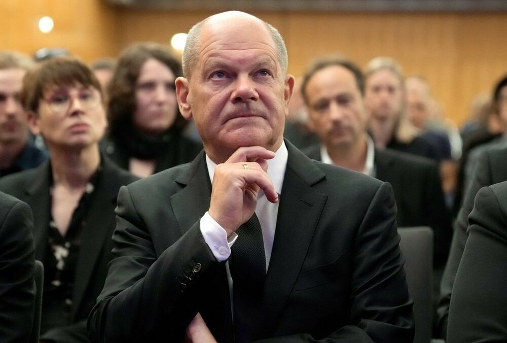 Олаф Шольц продолжит исполнять обязанности канцлера Германии