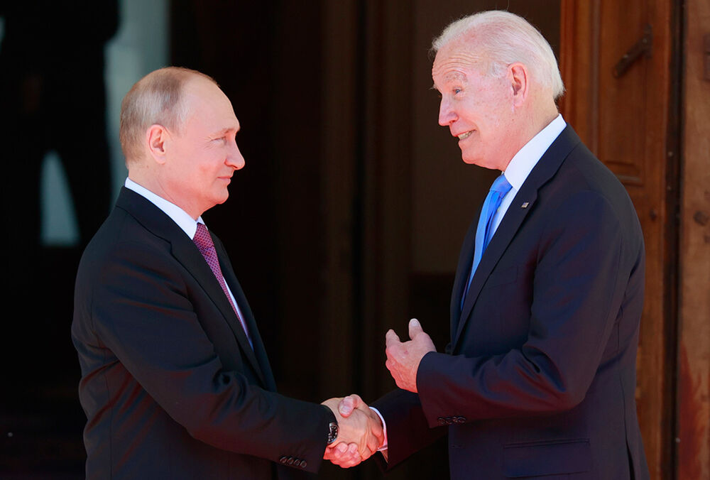  ЗМІ: нові санкції США здатні повністю зруйнувати російську економіку