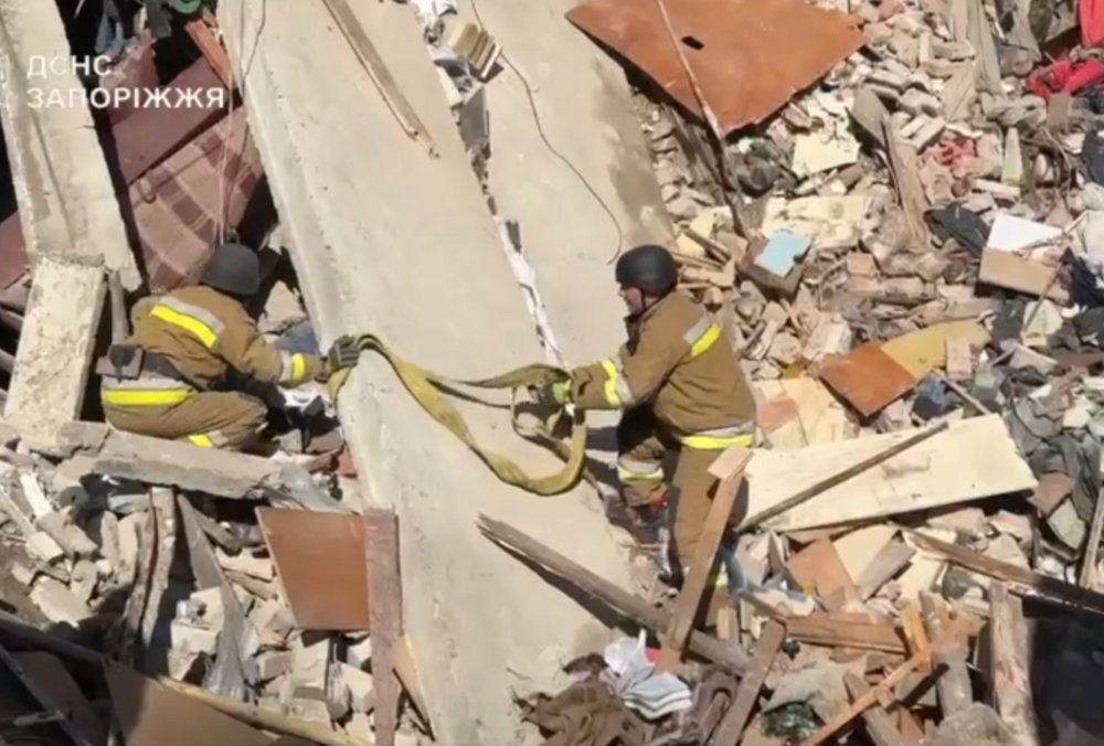 У Запоріжжі завершено аварійно-рятувальні роботи: відео У Запоріжжі завершено аварійно-рятувальні роботи: відео