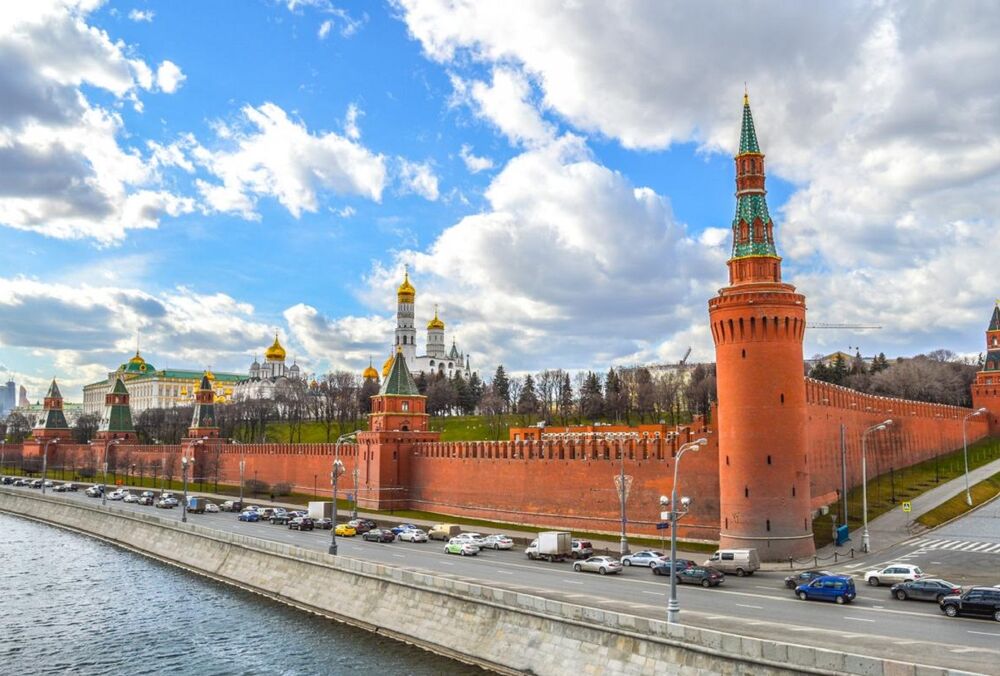 Власти Москвы дали срочное распоряжение о подготовке бомбоубежищ