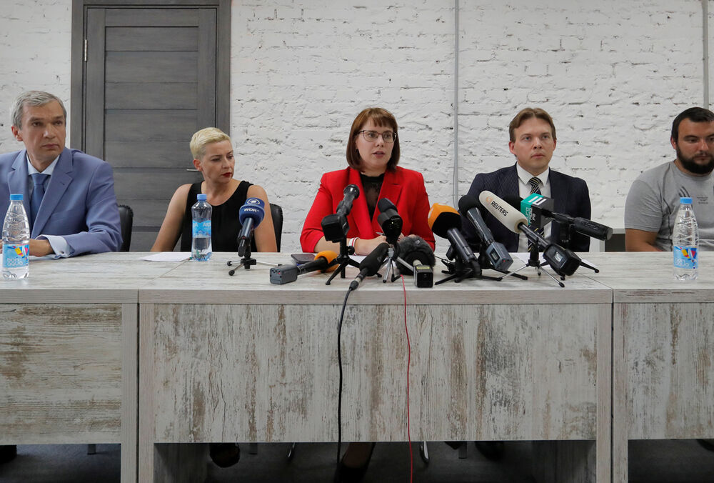 Опозиція Білорусі створила ”народні посольства” в 20 країнах