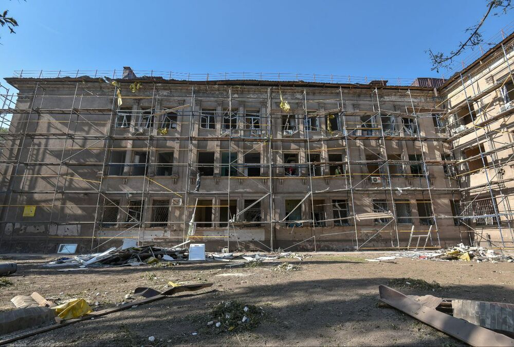 Серед 22 постраждалих у Кам'янському 10 – медики (фото)