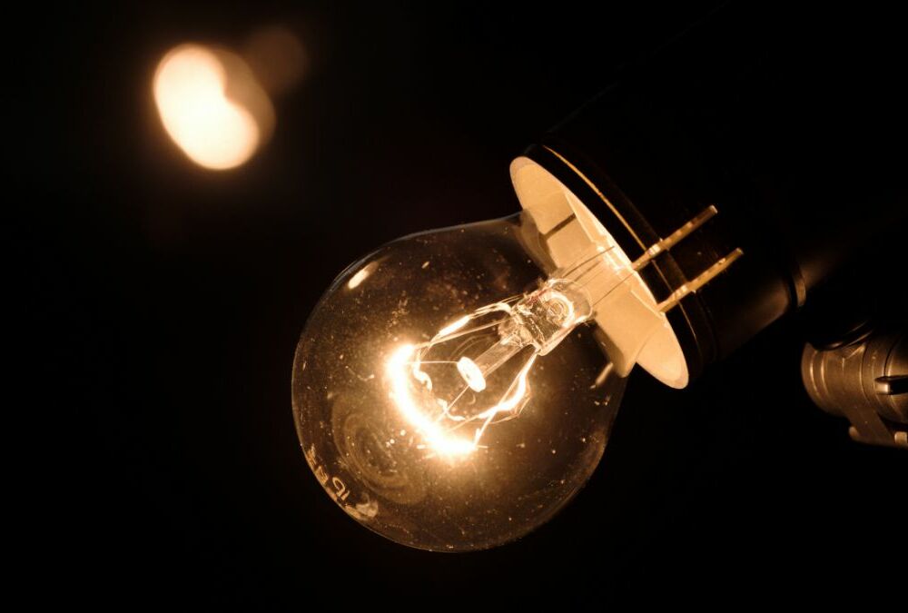 Відключень світла сьогодні буде більше