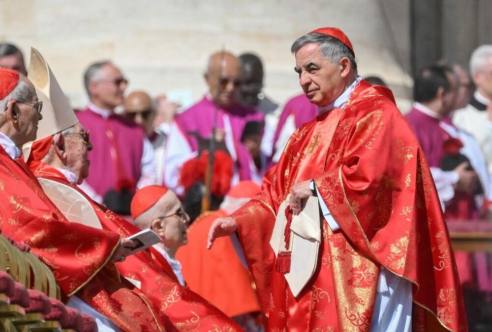 Один із кардиналів не братиме участі у конклаві