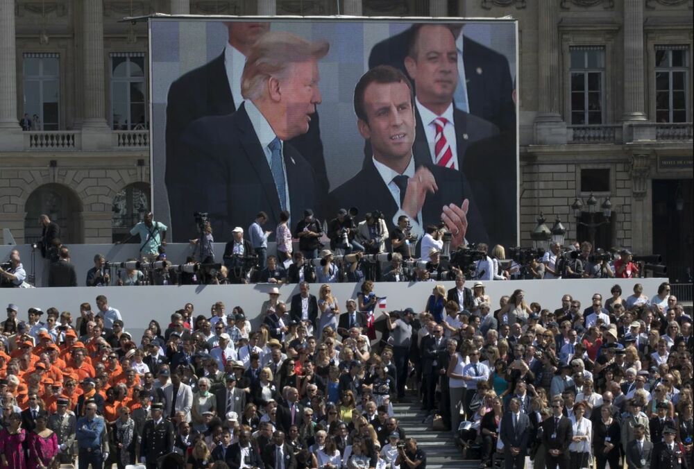 У США хочуть провести військовий парад у день народження Трампа з оркестрами, військовими та гелікоптерами