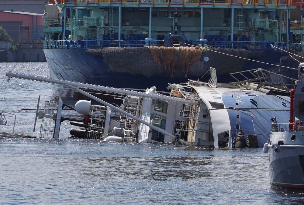 В Петербурге затонул новый российский буксир ”Капитан Ушаков”