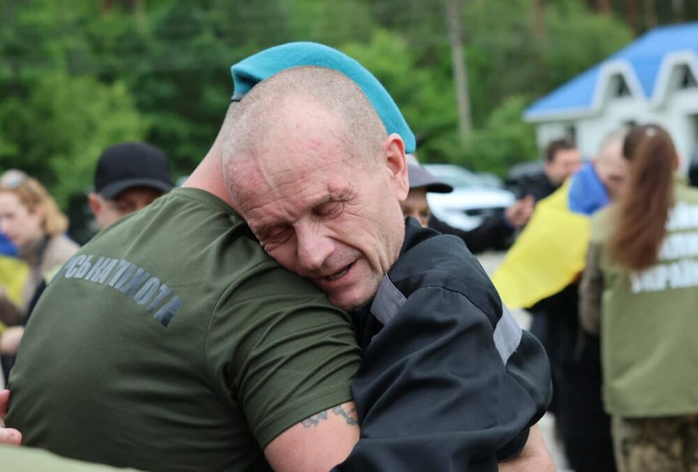 Страждають дев'ять із десяти: в ГУР розповіли про катування українців в російському полоні