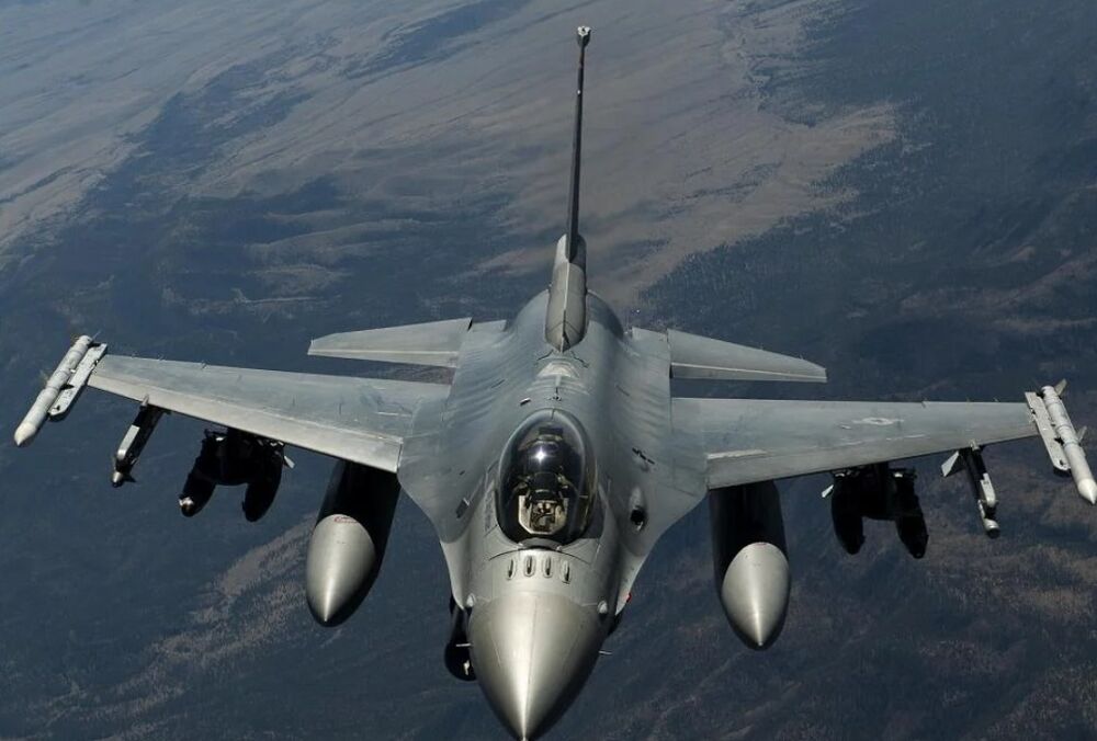 CNN: Португалия не исключает передачу Украине своих истребителей F-16