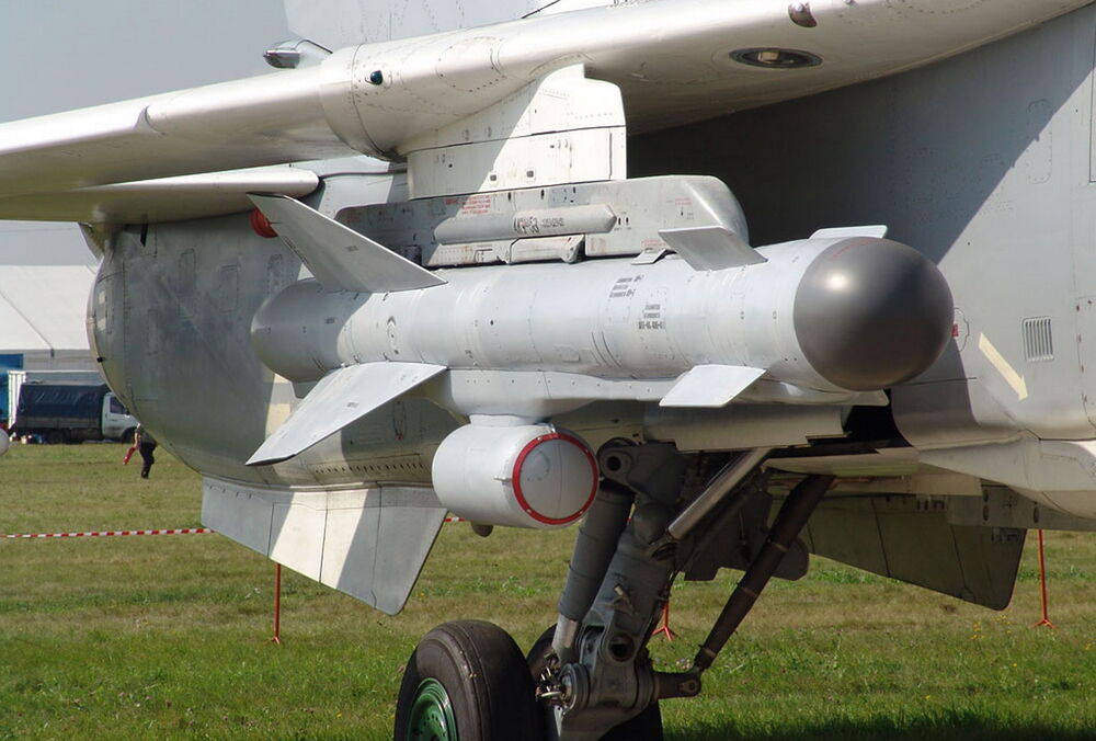 На подлете к Днепру сбили 2 российские ракеты