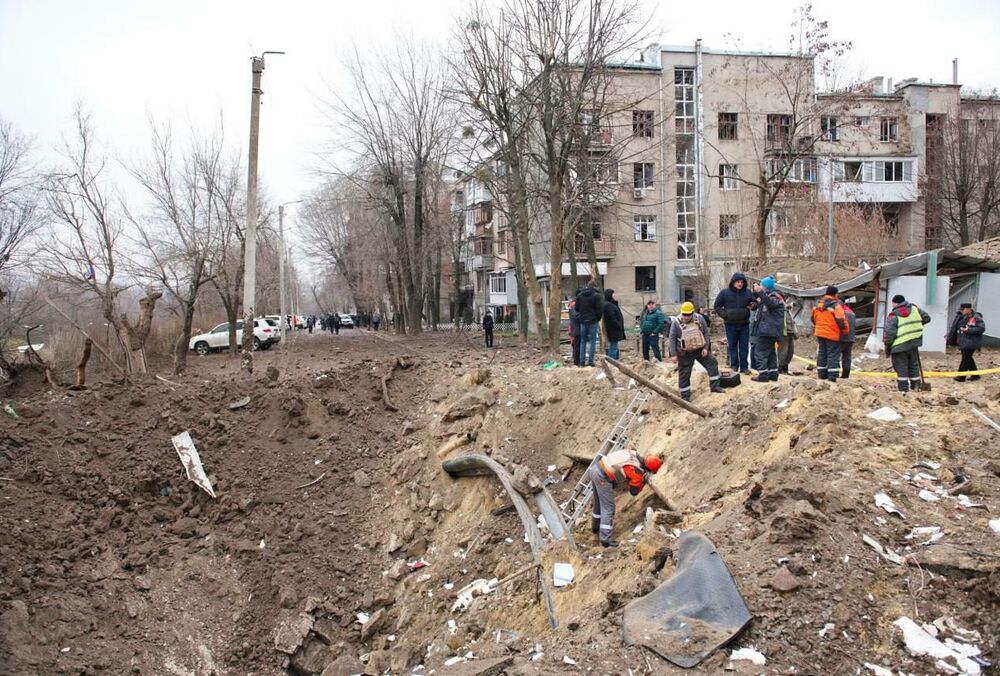 З'явилися кадри наслідків ударів по Харкову: поранено 44 особи