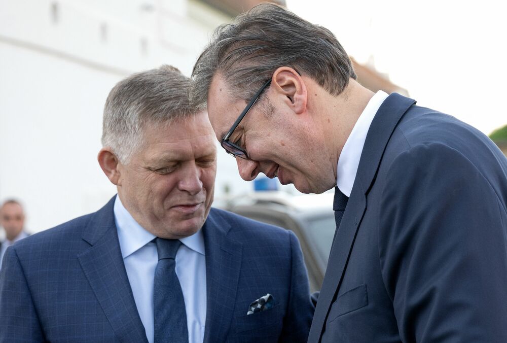 Олександр Вучич і Роберт Фіцо раптово захворіли: обидва планували візит до Путіна 9 травня