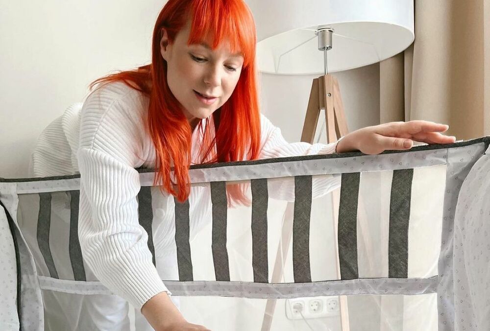 Светлана Тарабарова показала трогательные кадры с новорожденной дочерью