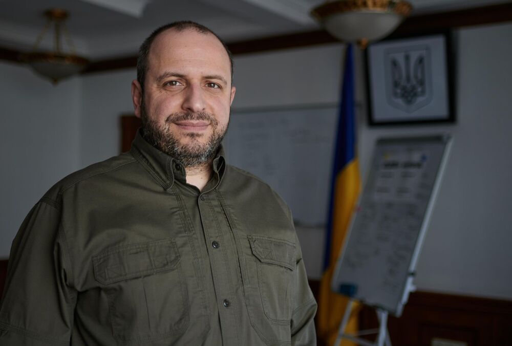 Умєров розповів, як Україна реагуватиме на атаки по енергетичній інфраструктурі Умєров розповів, як Україна реагуватиме на атаки по енергетичній інфраструктурі