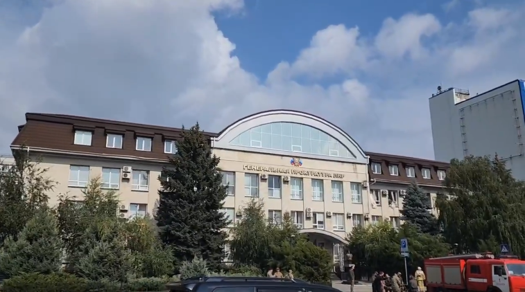 У центрі окупованого Луганська пролунав вибух: перші подробиці