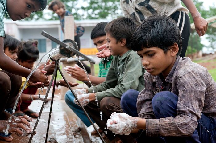 Чиста вода та санітарія - мета сталого розвитку №6 прийнята ООН
