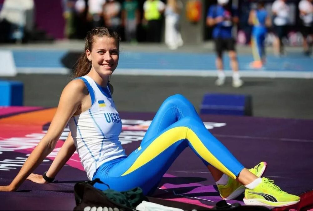 Ярослава Магучих перечислила часть Олимпийской премии украинским зоозащитникам