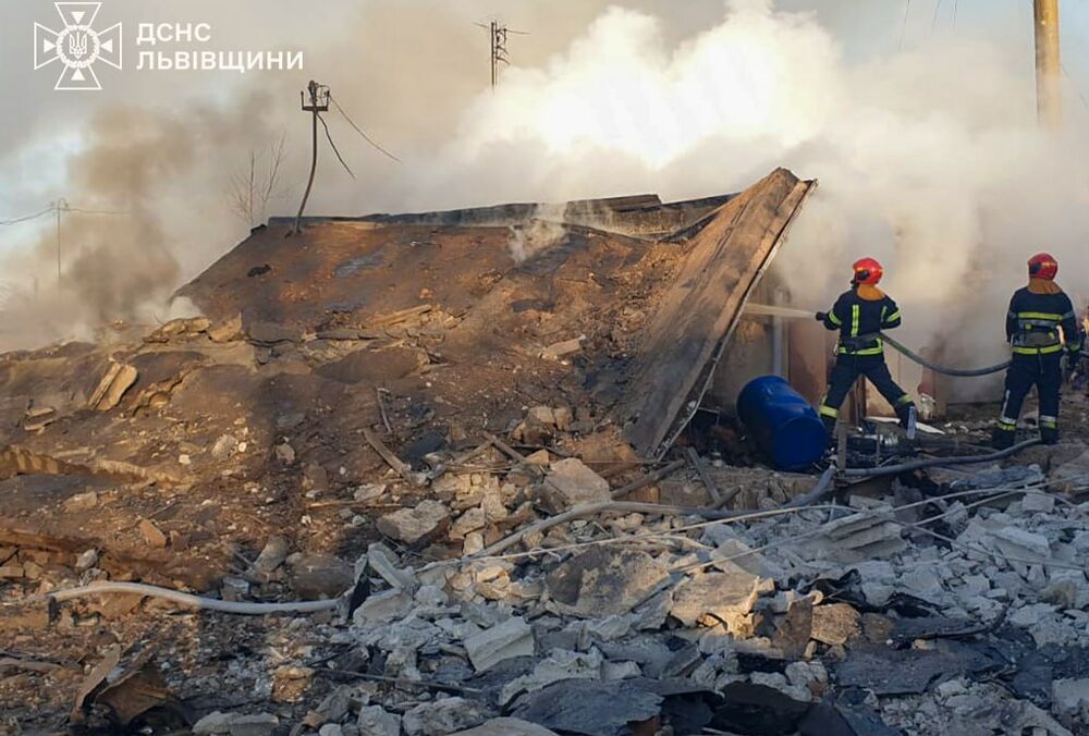 Россия массированно атаковала украинскую энергетику Россия массированно атаковала украинскую энергетику