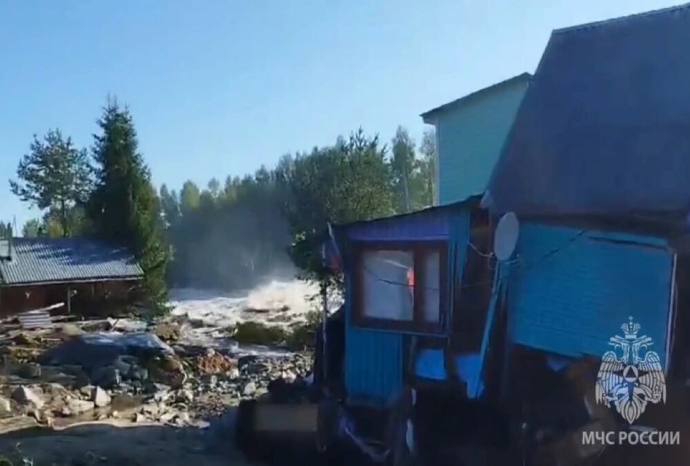 У Росії прорвало ще одну дамбу: є зниклі безвісти