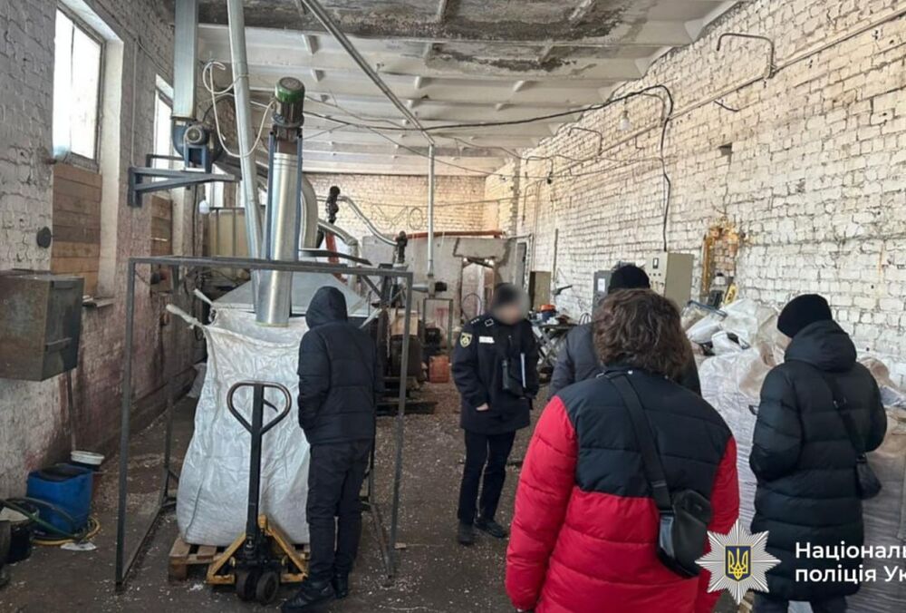 Полиция подтвердила обыски в нескольких областях по факту хищения бюджетных средств при вывозе отходов