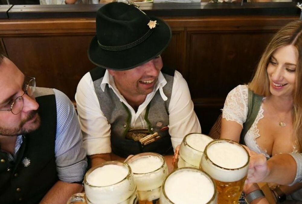Знаменитый Октоберфест в Мюнхене проведут в новом формате Знаменитый Октоберфест в Мюнхене проведут в новом формате