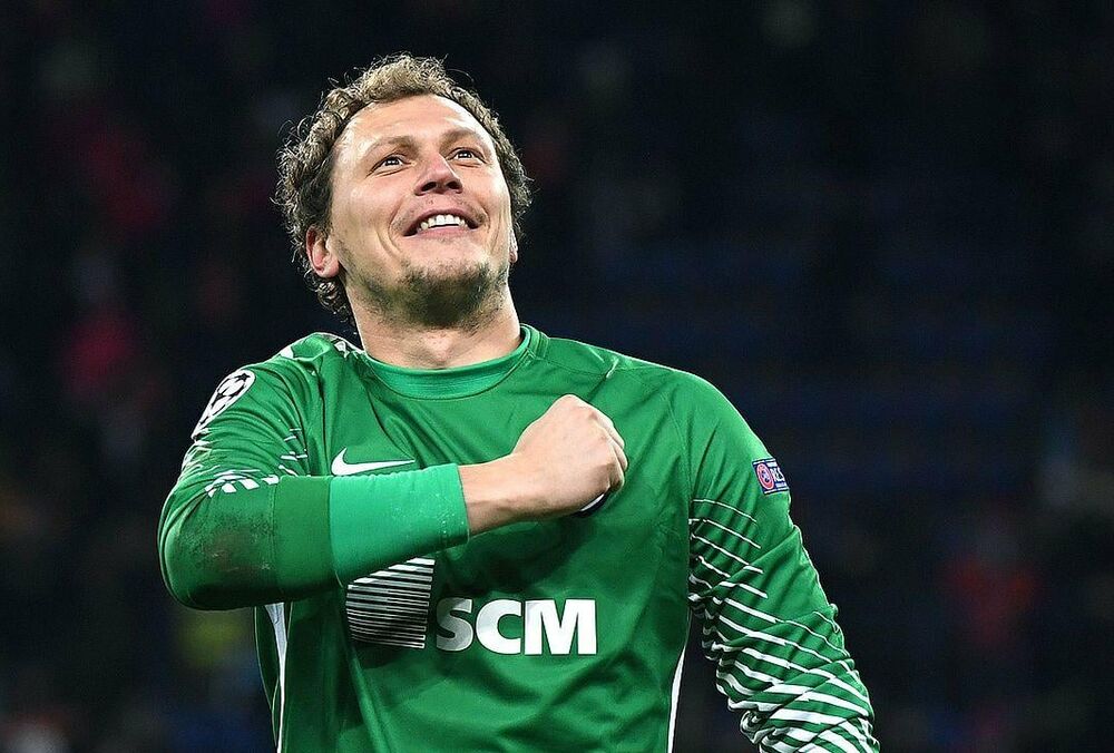 Легенда украинского футбола официально завершил карьеру