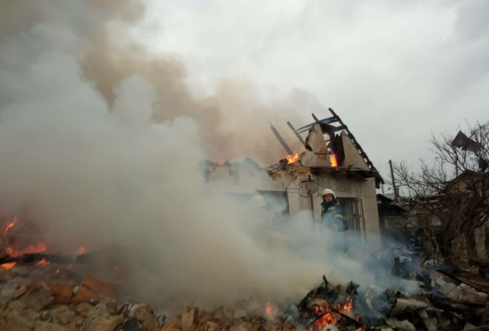 Россия ударила ракетой по частному сектору в Одессе: фото