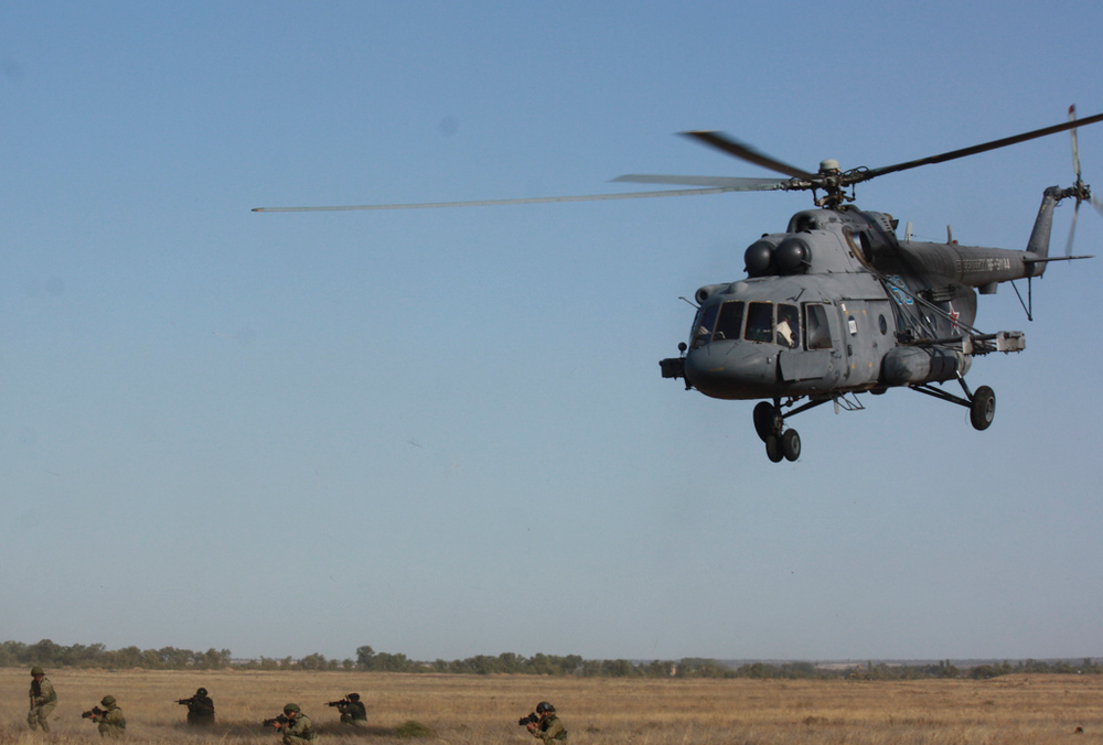 Росія розгорнула військові навчання в окупованому Криму Росія розгорнула військові навчання в окупованому Криму