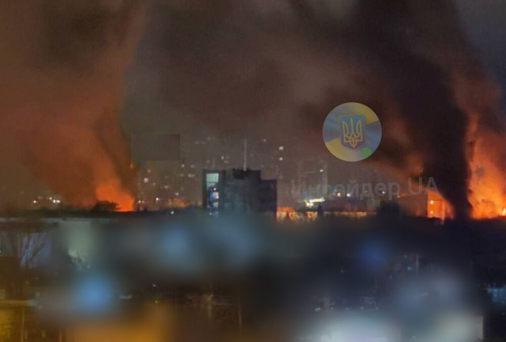 Одесса в огне: россияне массированно обстреляли город, есть пострадавшие