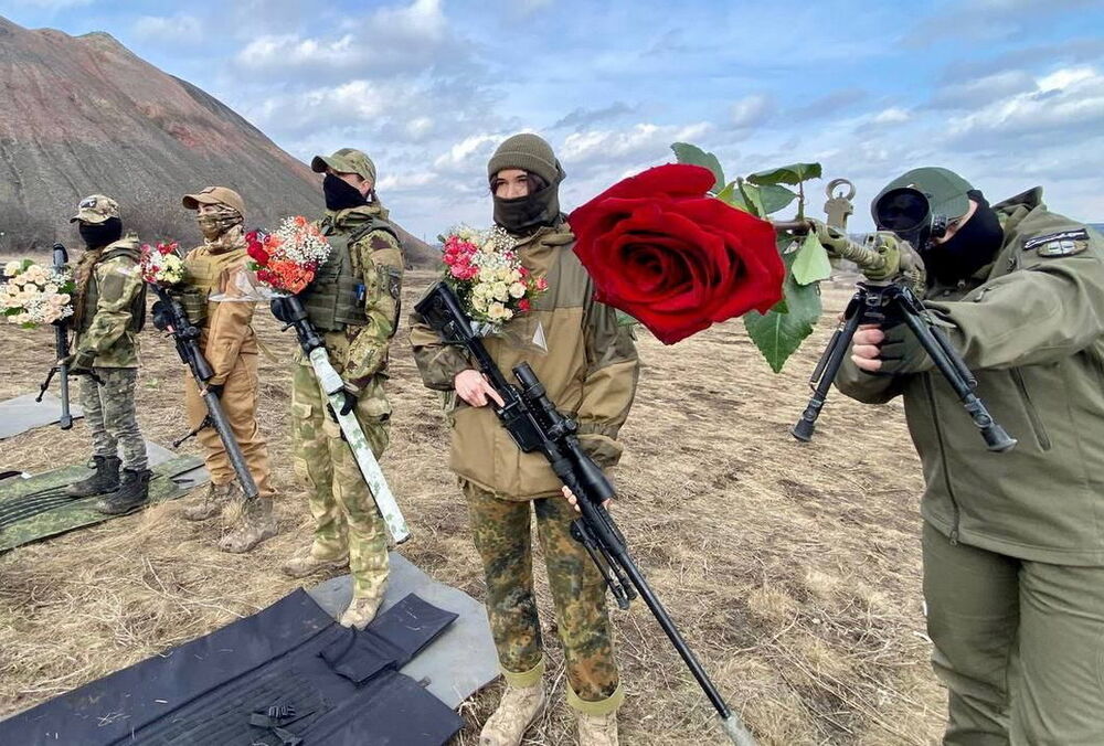 У Росії вербують жінок до штурмових загонів для участі у війні в Україні