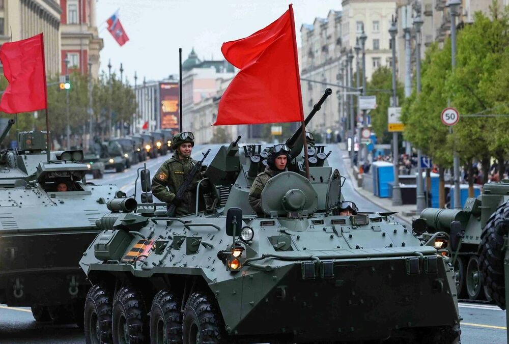 У Москві через репетицію параду глушать інтернет і зв’язок