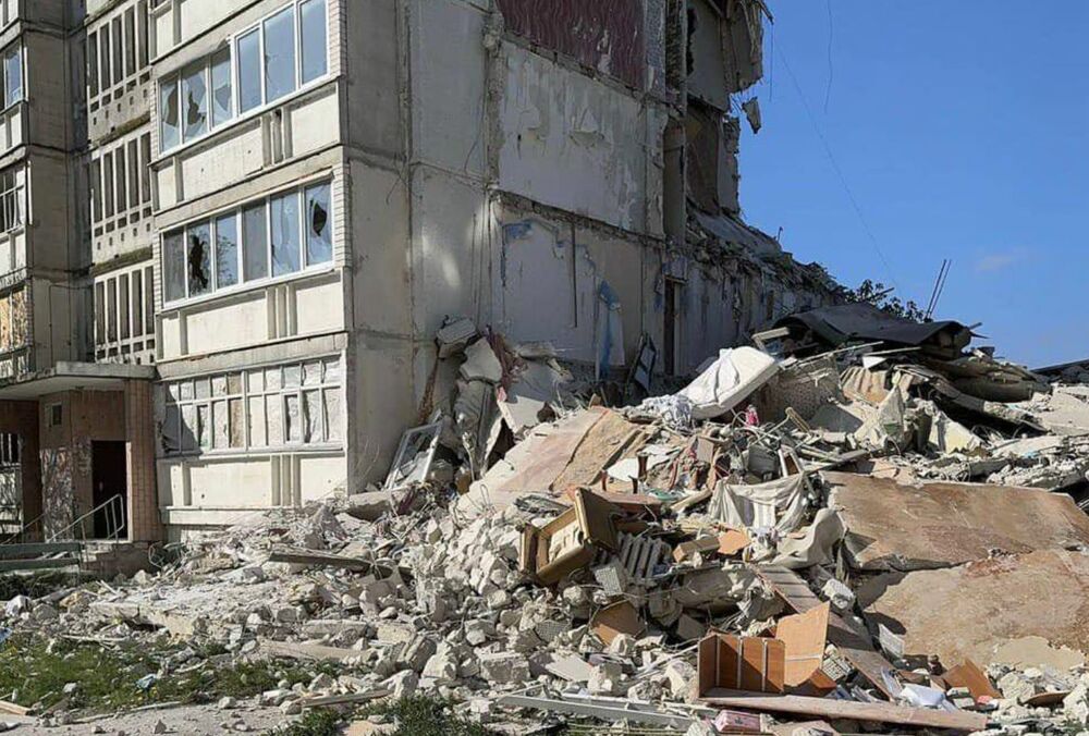 Россия несколько раз за день обстреляла Харьков