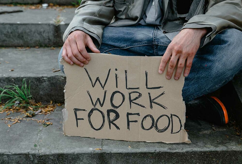 ”Раптова бідність” та зниження доходів під час війни. Стан добробуту українців відчутно знизився