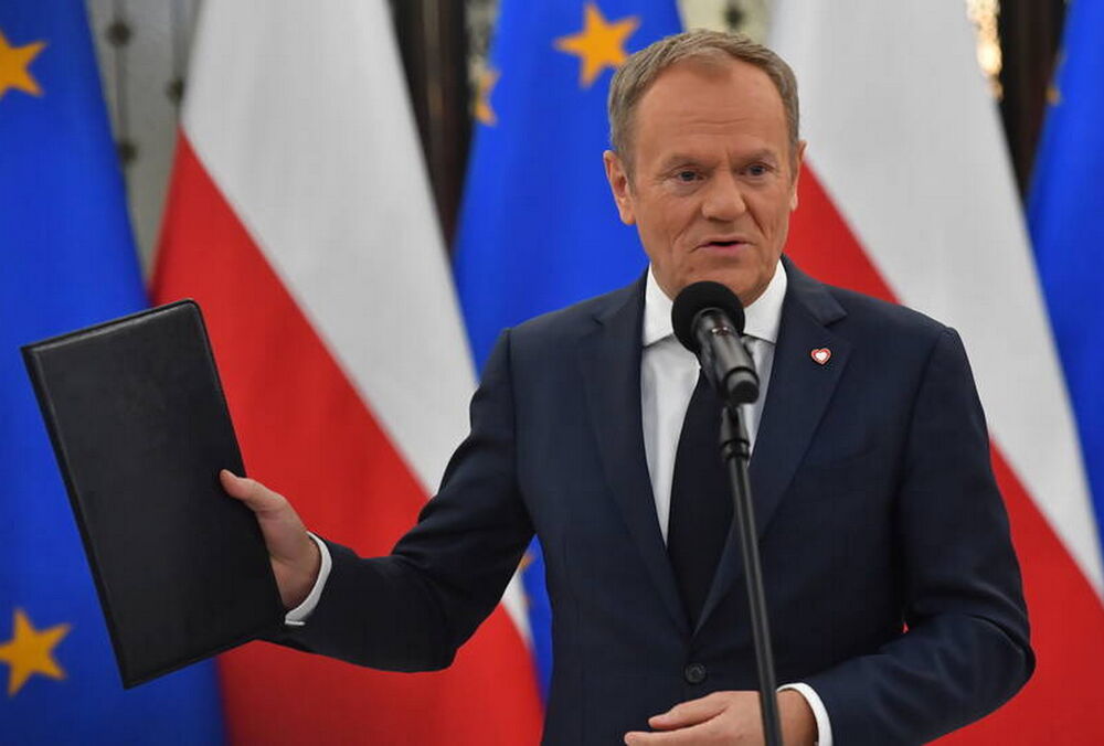 Дональд Туск звинуватив уряд Польщі на тлі блокади кордону з Україною Дональд Туск звинуватив уряд Польщі на тлі блокади кордону з Україною