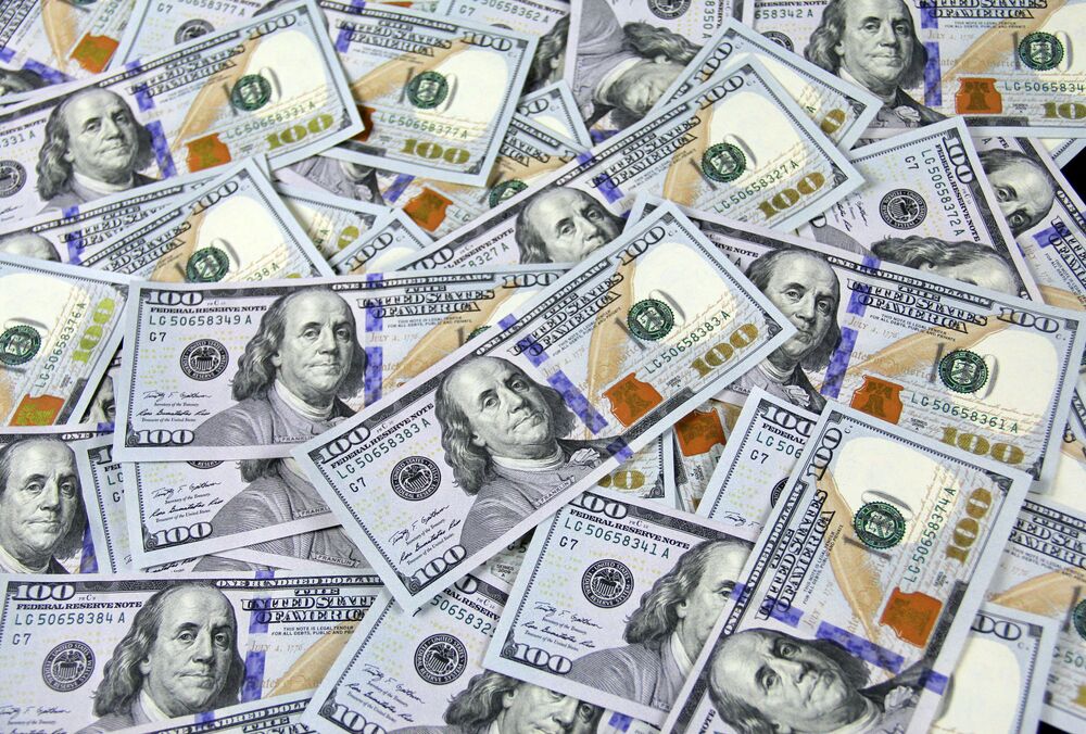 В Україні почав рости долар