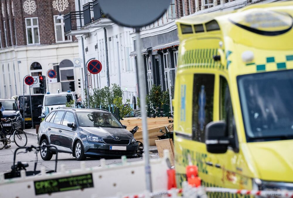 У центрі Копенгагену автомобіль влетів у натовп