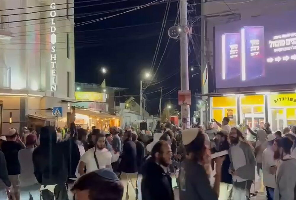 Понад 14 тисяч хасидів уже прибули до Умані на святкування Рош ха-Шана