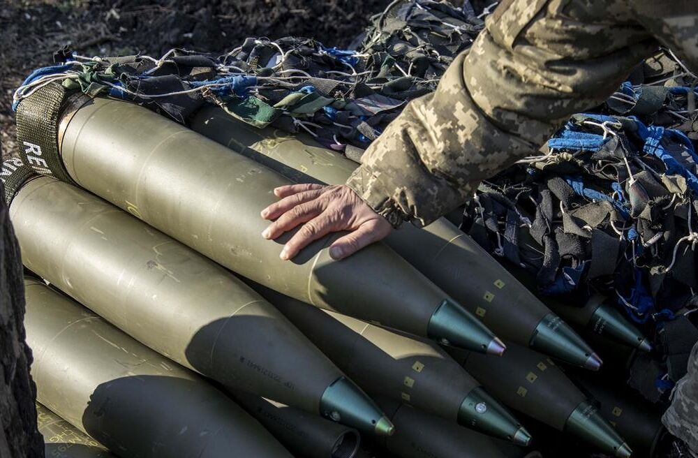 Литва передала Украине новую партию 155-мм артиллерийских боеприпасов