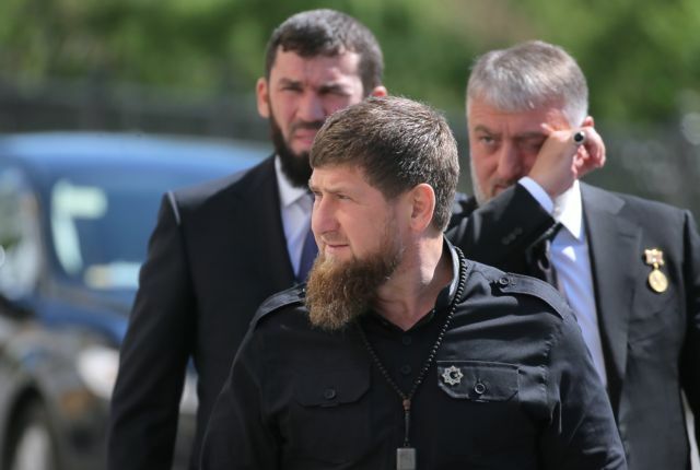 Кадиров передумав йти з посади голови Чечні, адже йому треба перемогти ”світовий сатанізм” на Донбасі